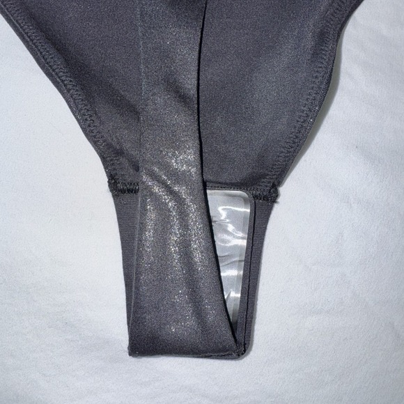 Lululemon Wundermost Square-Neck Black *SHINE* Bodysuit Nulu LS Thong Size L - Picture 7 of 11